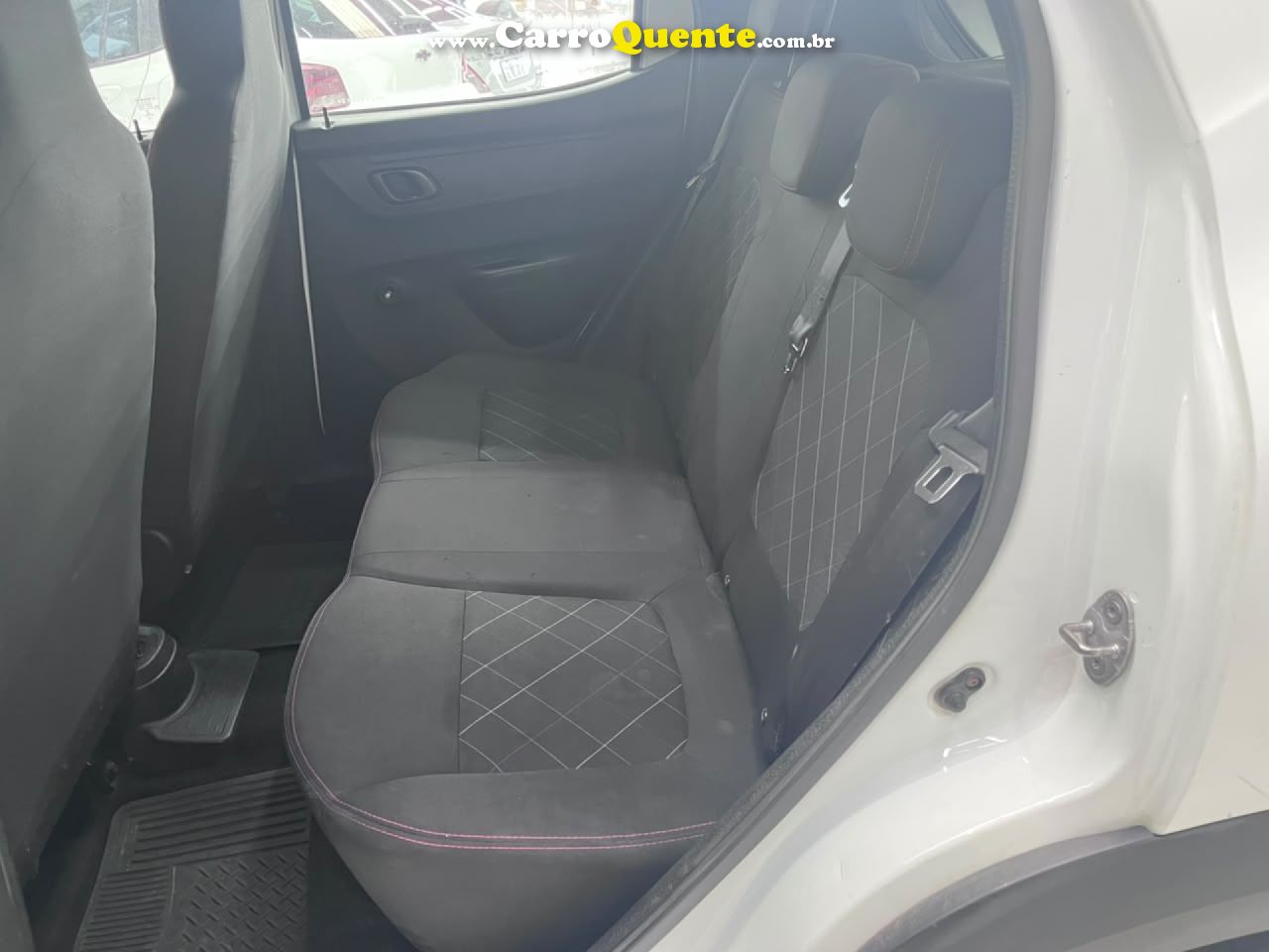 RENAULT   KWID ZEN    BRANCO 2021 1.0 FLEX - Loja