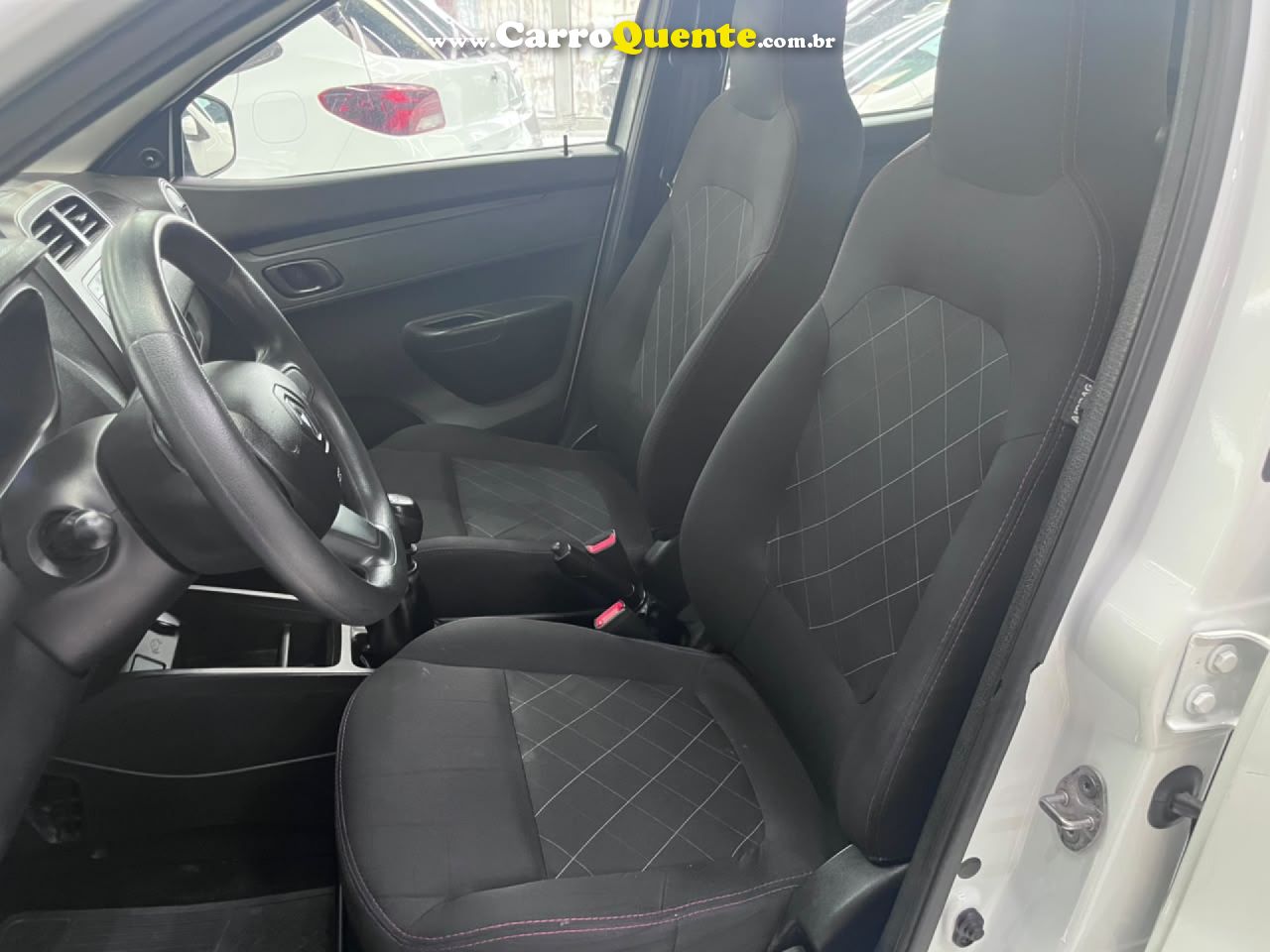 RENAULT   KWID ZEN    BRANCO 2021 1.0 FLEX - Loja