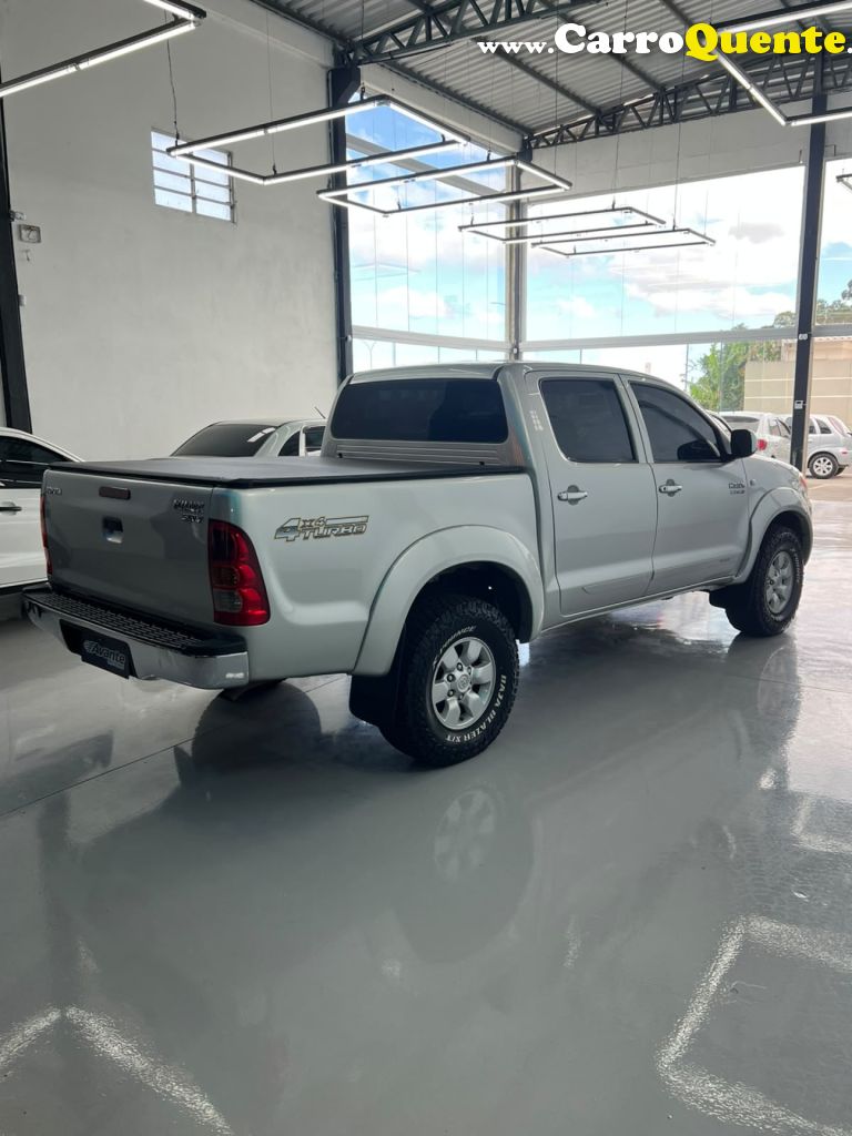 TOYOTA   HILUX CD SRV D4-D 4X4 3.0 TDI DIESEL AUT   PRATA 2008 3.0 DIESEL - Loja