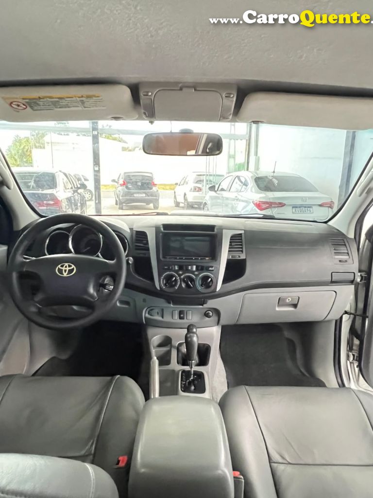 TOYOTA   HILUX CD SRV D4-D 4X4 3.0 TDI DIESEL AUT   PRATA 2008 3.0 DIESEL - Loja