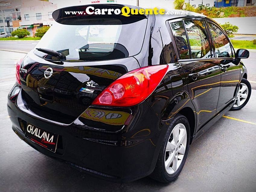 Nissan TIIDA 1.8 SL 16V FLEX 4P AUTOMÁTICO - Loja