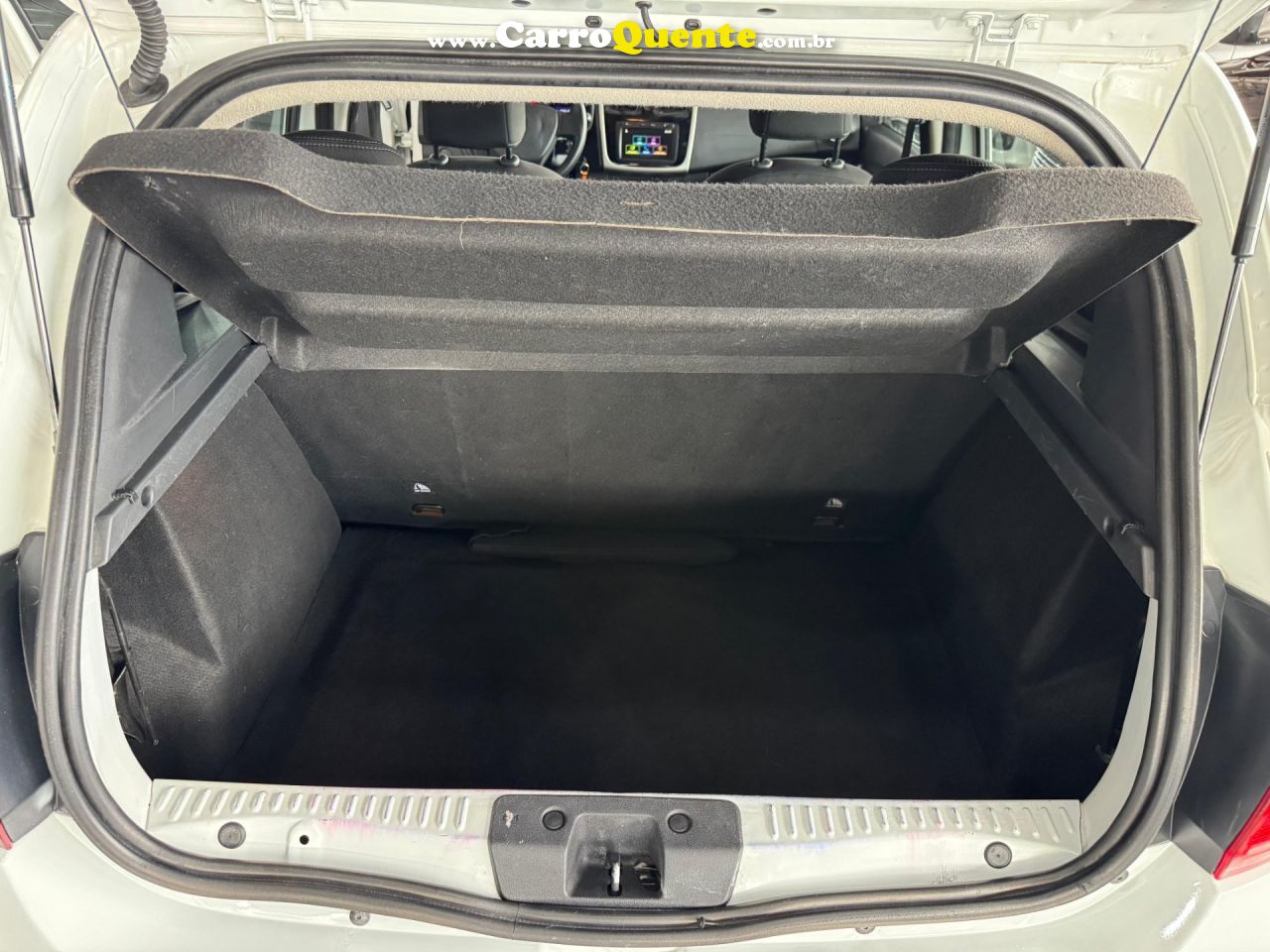 RENAULT SANDERO 1.0 12V SCE EXPRESSION 2020 - Loja