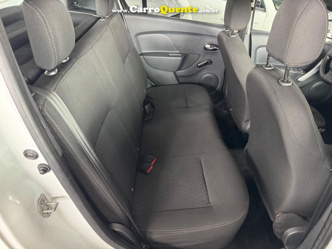 RENAULT SANDERO 1.0 12V SCE EXPRESSION 2020 - Loja