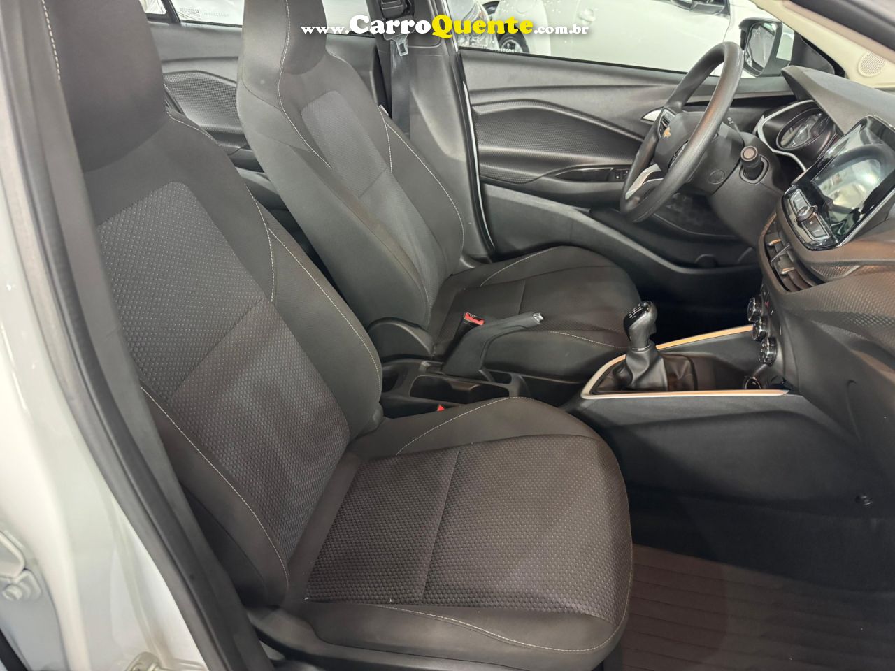 CHEVROLET ONIX 1.0 LT 2024 - Loja