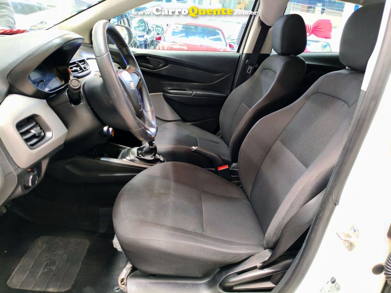 CHEVROLET ONIX 1.0 MPFI JOY 8V 2018 - Loja