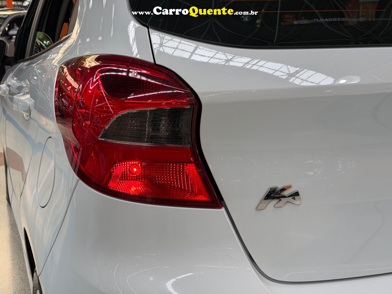 FORD KA 1 2020 - Loja