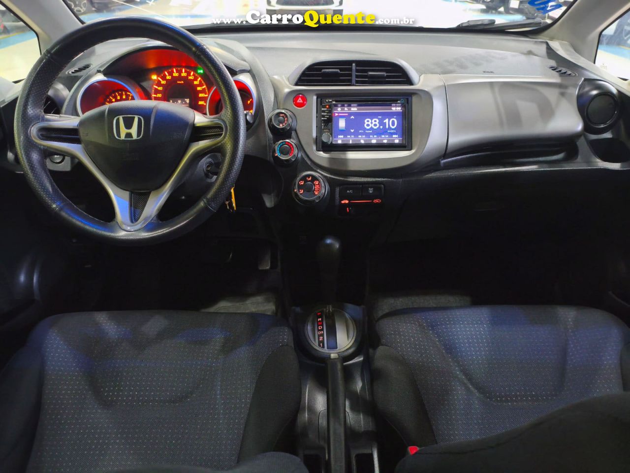 HONDA FIT 2010 1.4 LX AUTOMÁTICO COMPLETO + MULTIMÍDIA 2010 - Loja