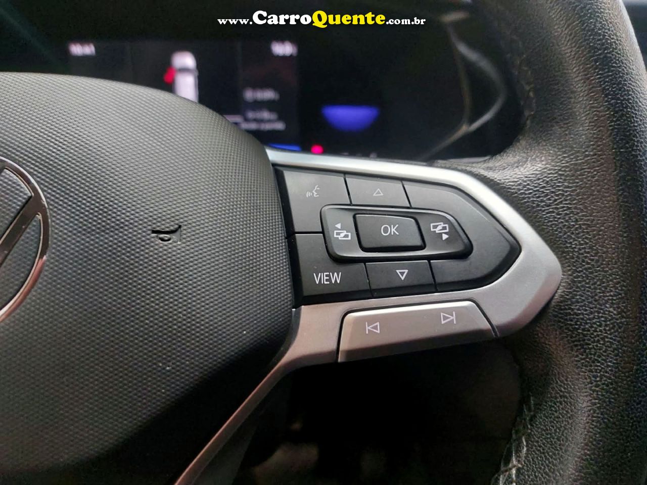 VOLKSWAGEN TAOS 2022 250 TSI HIGHLINE AR DUALZONE + COURO 2022 - Loja