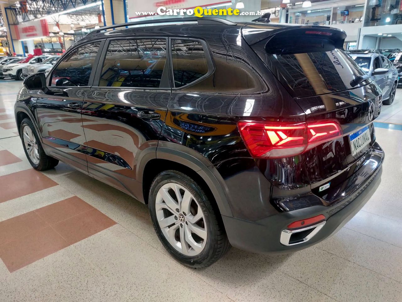 VOLKSWAGEN TAOS 2022 250 TSI HIGHLINE AR DUALZONE + COURO 2022 - Loja