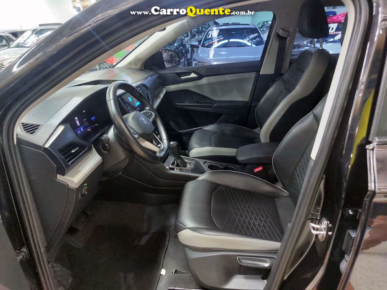 VOLKSWAGEN TAOS 2022 250 TSI HIGHLINE AR DUALZONE + COURO 2022 - Loja