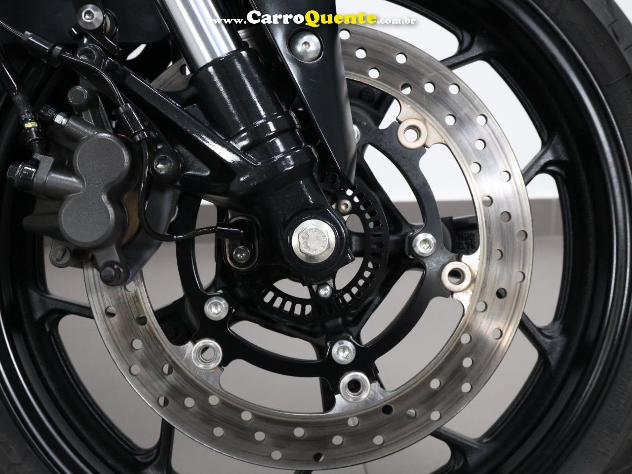 YAMAHA MT-03 CONNECTED ABS 2026 - Loja