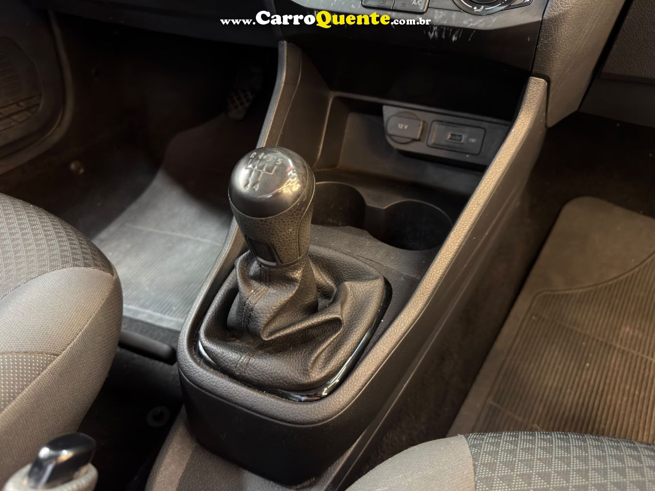 VOLKSWAGEN SAVEIRO 1.6 MSI ROBUST CS 16V 2023 - Loja