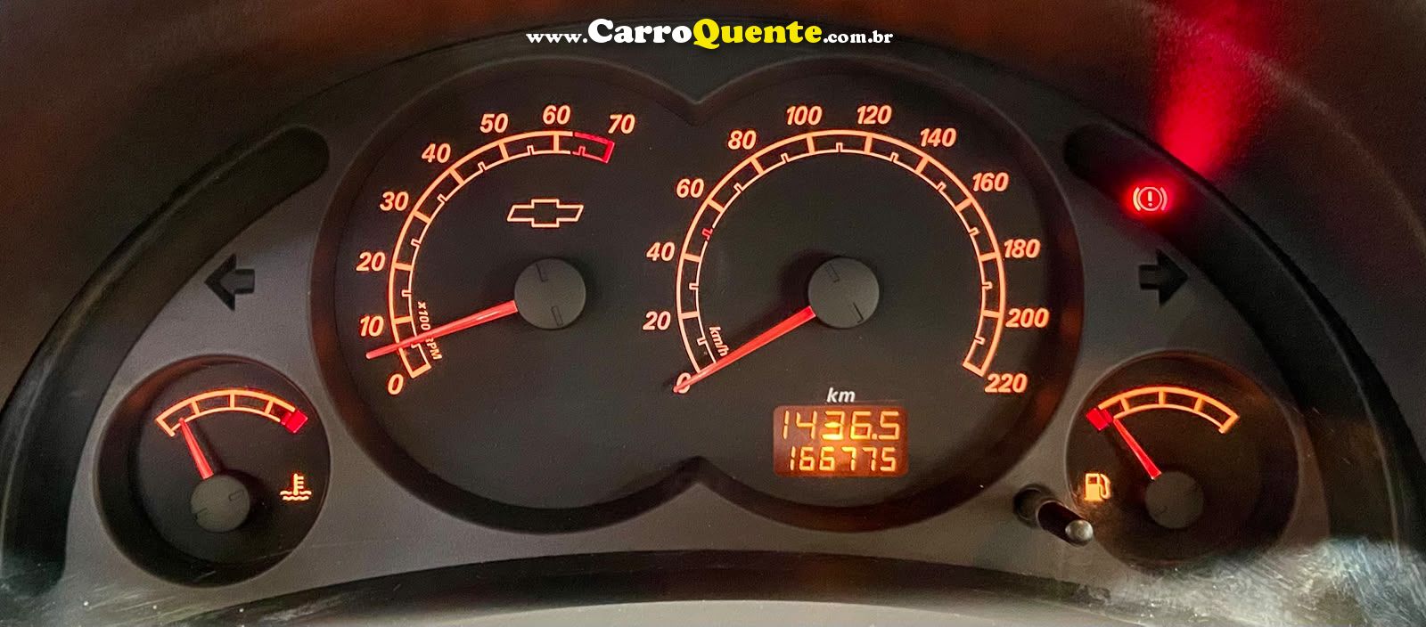 CHEVROLET CORSA 1.4 MPFI MAXX 8V 2011 - Loja