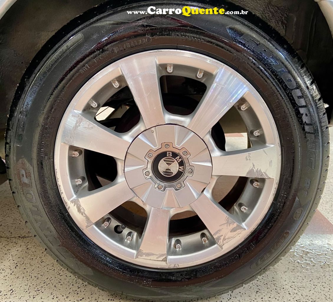 CHEVROLET CORSA 1.4 MPFI MAXX 8V 2011 - Loja