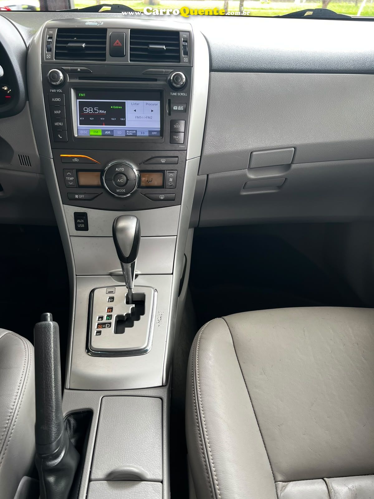 TOYOTA COROLLA 2.0 XEI 16V 2014 - Loja