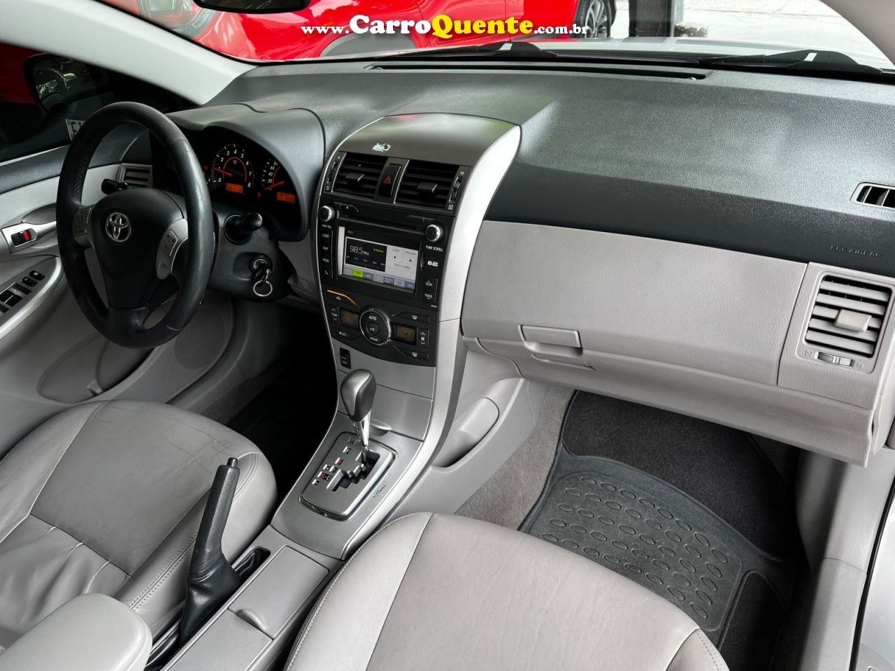 TOYOTA COROLLA 2.0 XEI 16V 2014 - Loja