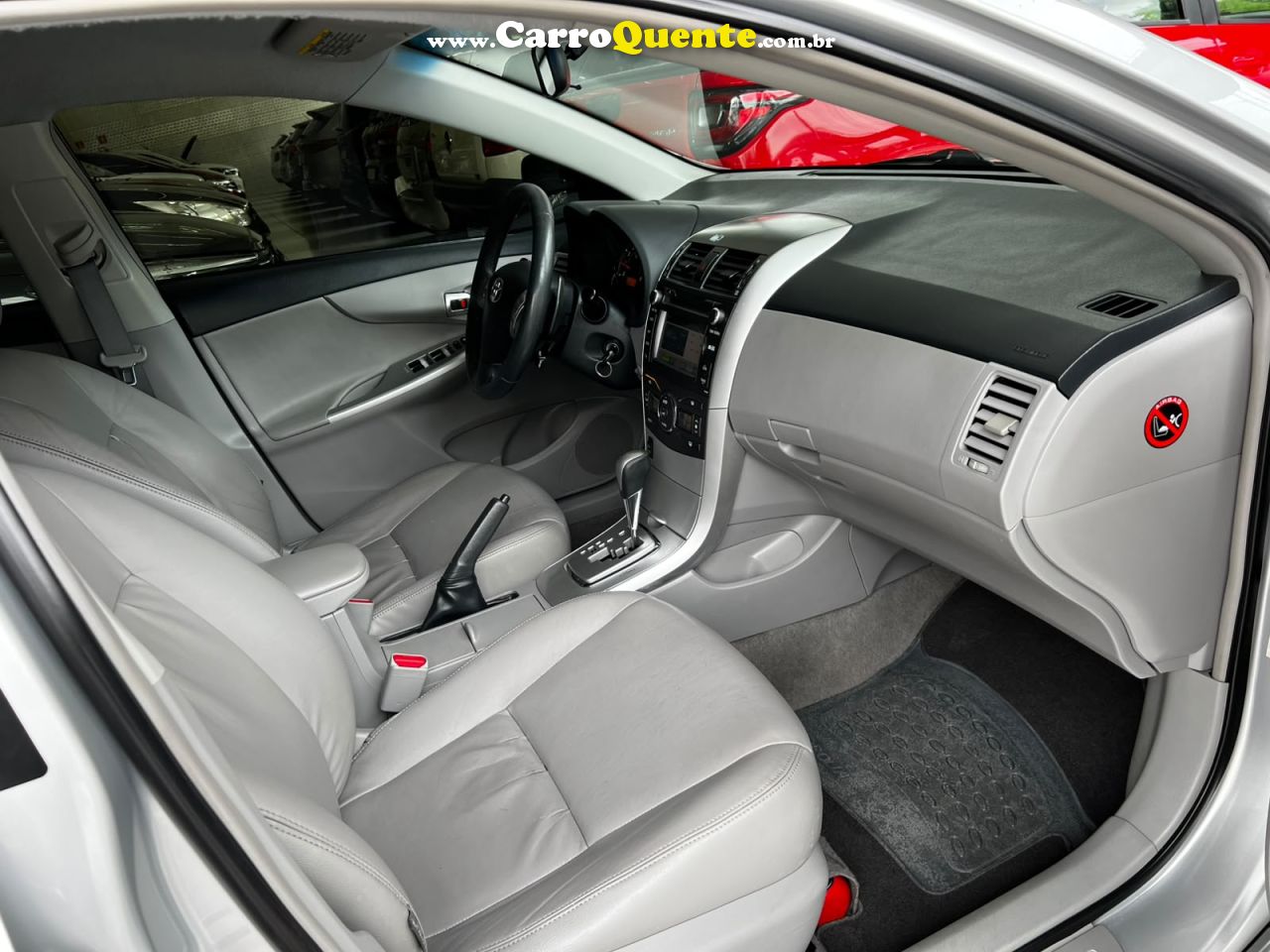 TOYOTA COROLLA 2.0 XEI 16V 2014 - Loja