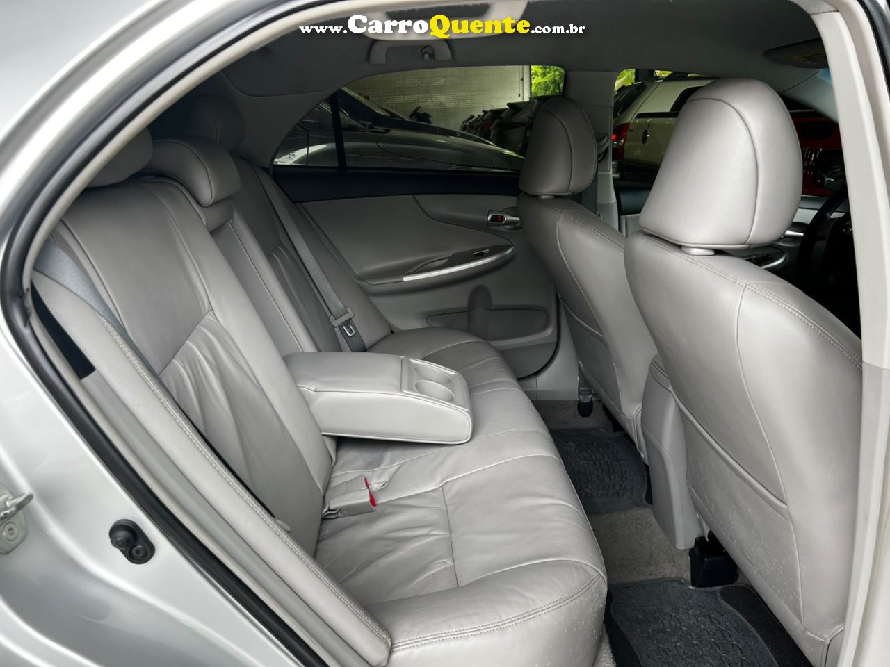 TOYOTA COROLLA 2.0 XEI 16V 2014 - Loja