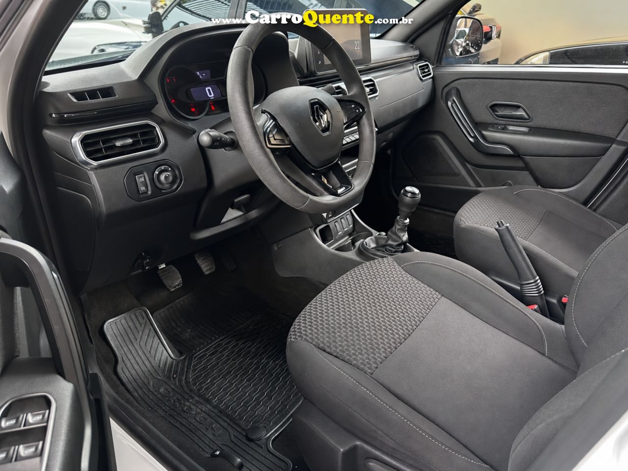 RENAULT   OROCH INTENSE 1.6 FLEX 16V MEC.   BRANCO 2025 1.6 FLEX - Loja