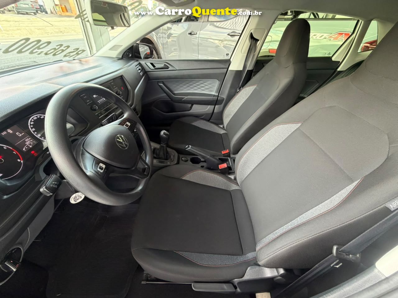 VOLKSWAGEN   POLO TRACK 1.0 FLEX 12V 5P   BRANCO 2023 1.0 FLEX - Loja