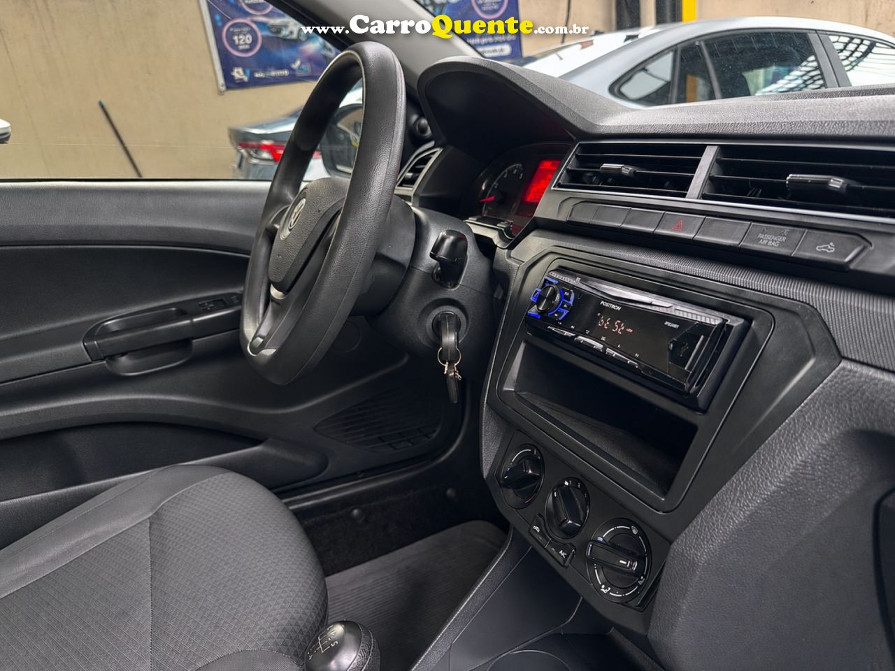 VOLKSWAGEN   SAVEIRO ROBUST 1.6 TOTAL FLEX 16V    BRANCO 2023 1.6 FLEX - Loja