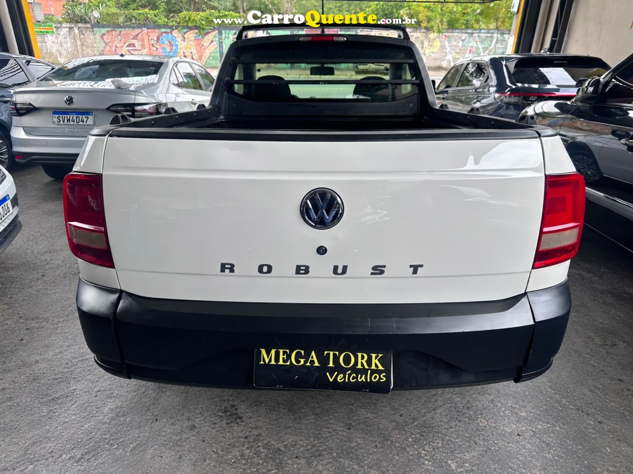 VOLKSWAGEN   SAVEIRO ROBUST 1.6 TOTAL FLEX 16V    BRANCO 2023 1.6 FLEX - Loja