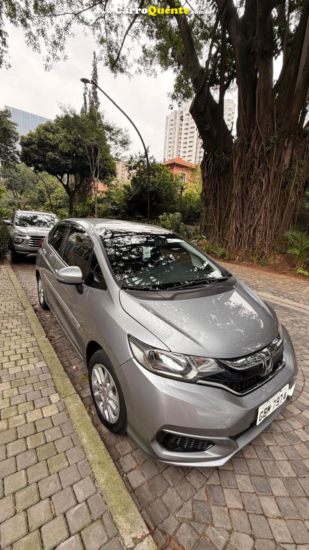 HONDA   FIT PERSONAL 1.5 FLEXONE 16V 5P AUT.   PRATA 2018 1.5 FLEX - Loja