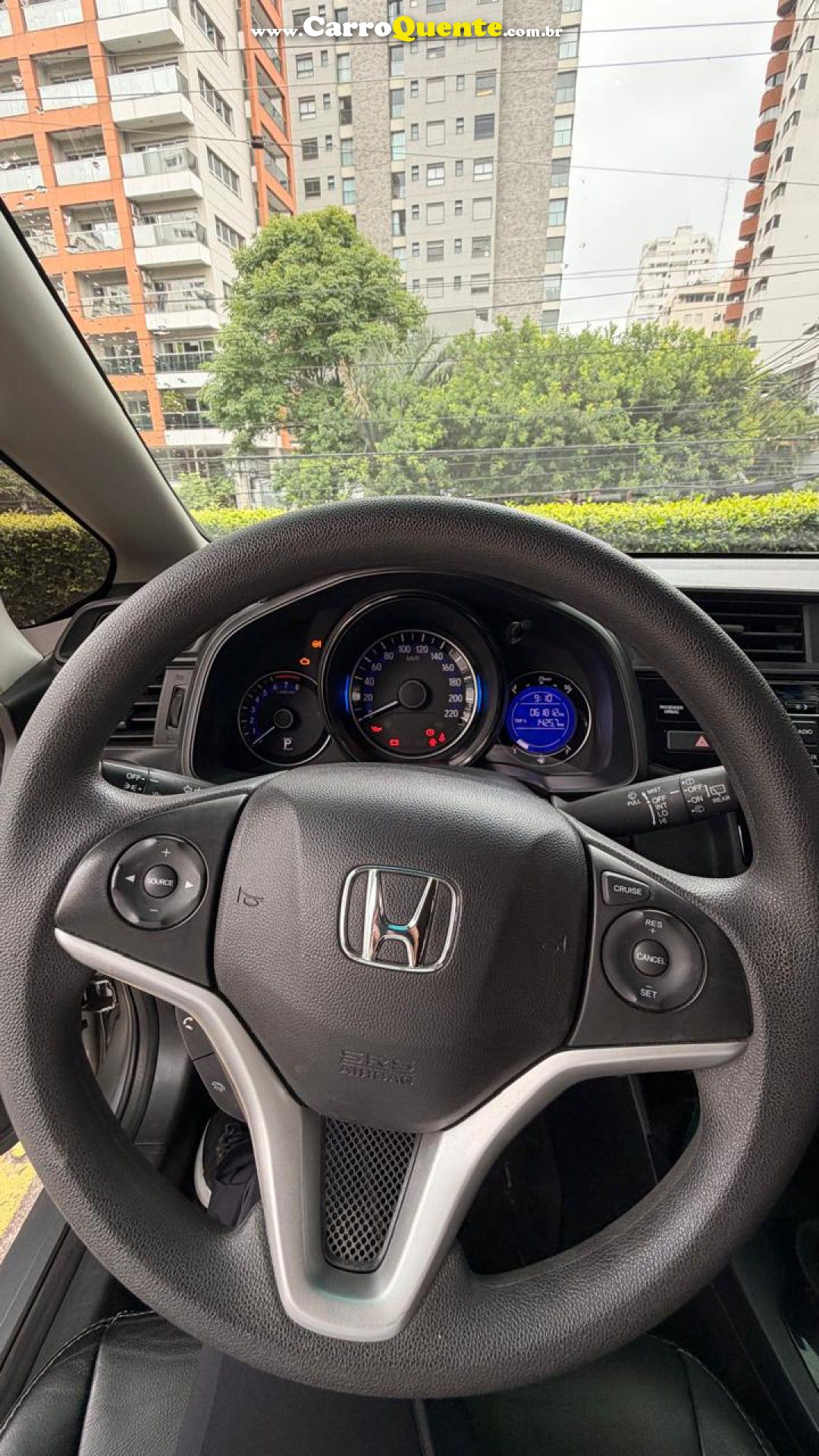 HONDA   FIT PERSONAL 1.5 FLEXONE 16V 5P AUT.   PRATA 2018 1.5 FLEX - Loja