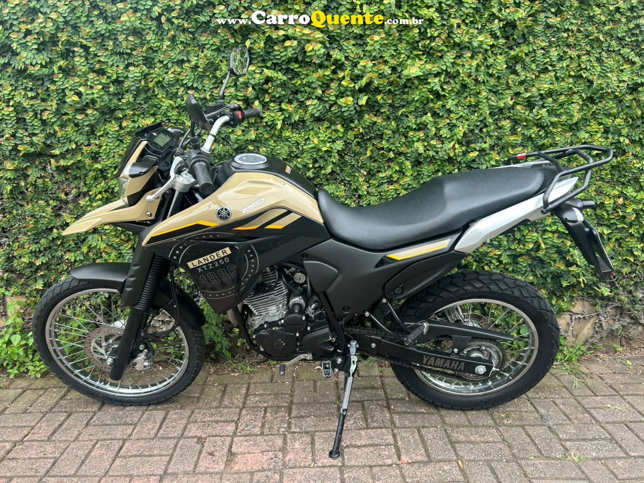 YAMAHA    XTZ 250 LANDER   BEGE 2023 250 GASOLINA - Loja