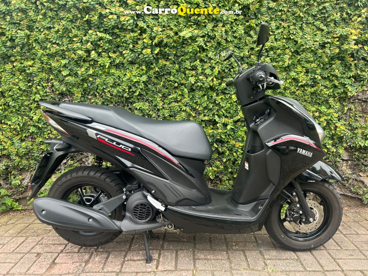 YAMAHA    FLUO 125   PRETO 2026 125 GASOLINA - Loja