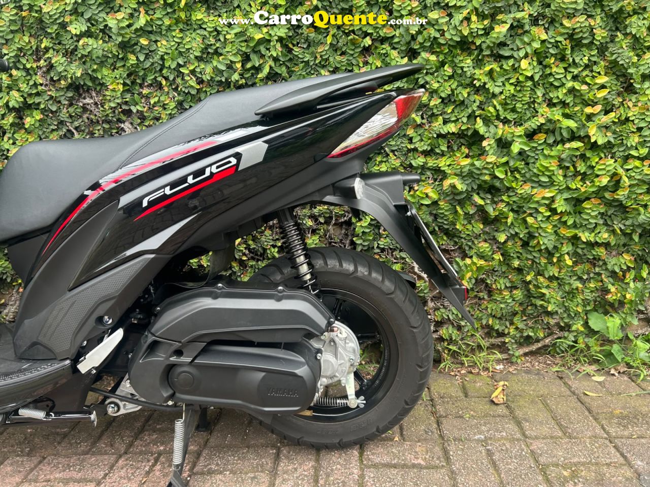 YAMAHA    FLUO 125   PRETO 2026 125 GASOLINA - Loja