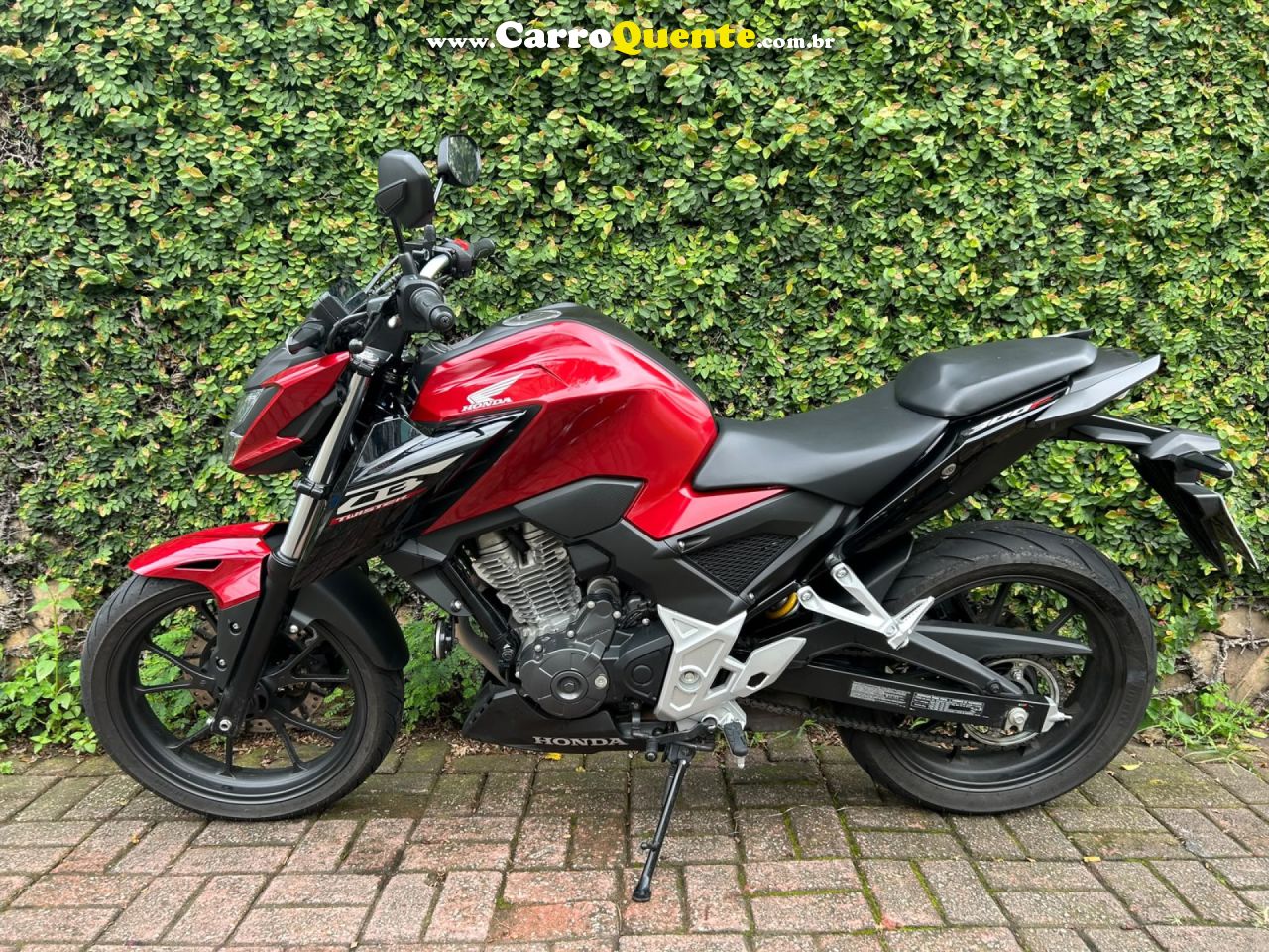 HONDA   CB 300F TWISTER FLEX   VERMELHO 2025 300 FLEX - Loja