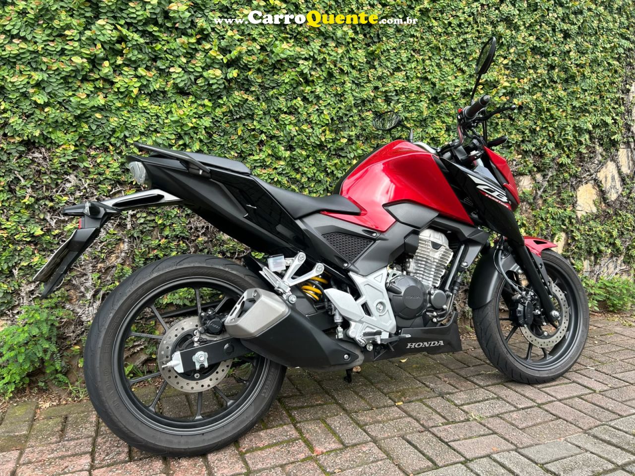HONDA   CB 300F TWISTER FLEX   VERMELHO 2025 300 FLEX - Loja