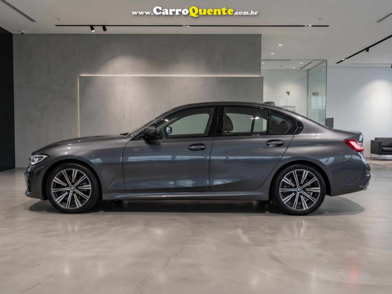 BMW   320IA 2.0 TURBOACTIVEFLEX 16VGP  4P   CINZA 2021 2.0 GASOLINA - Loja