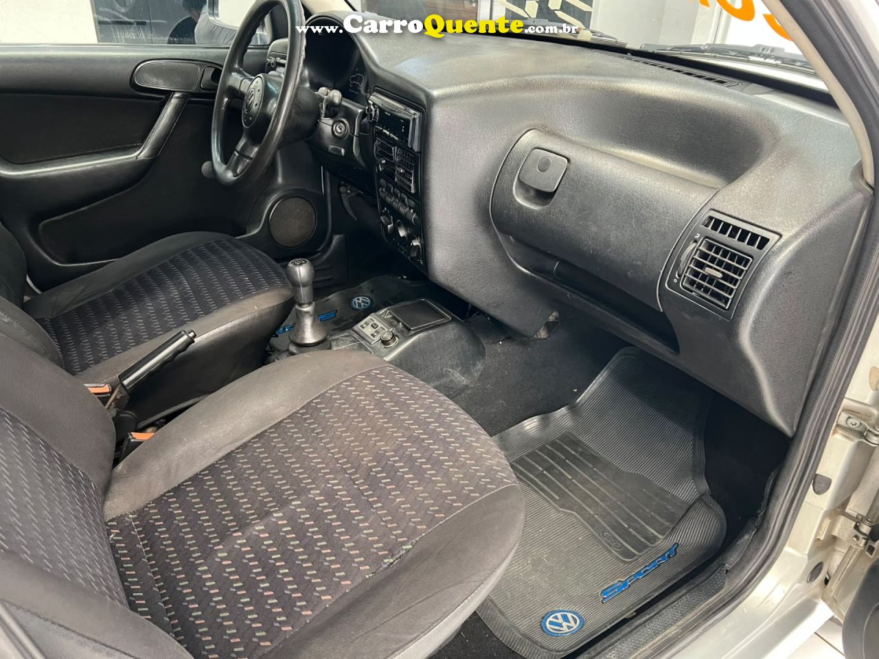 VOLKSWAGEN   GOL 1.0   PRATA 2005 1.0 FLEX - Loja