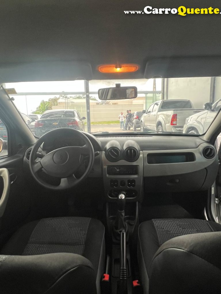 RENAULT   SANDERO EXPRESSION HI-FLEX 1.0 16V 5P   PRATA 2009 1.0 GASOLINA - Loja