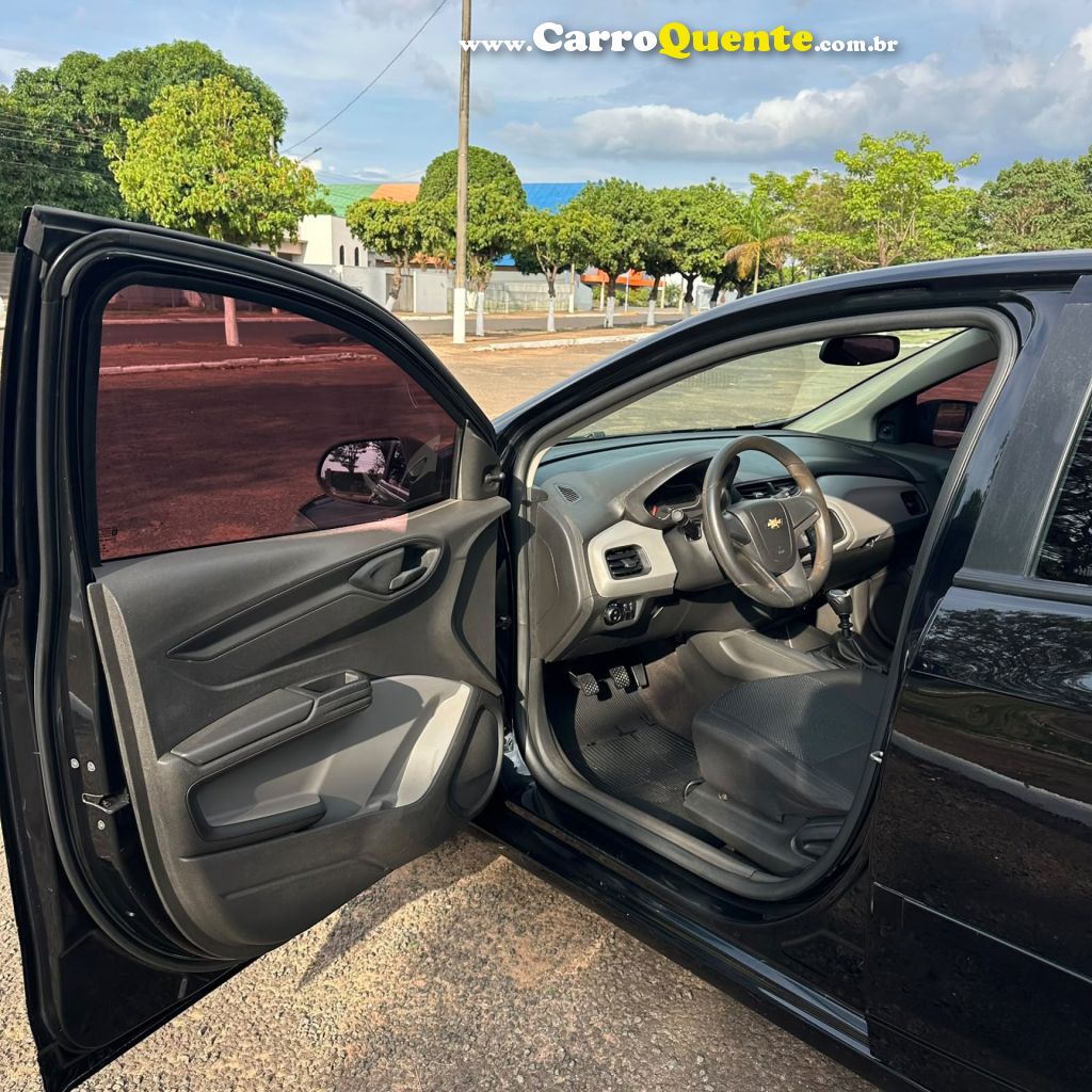 CHEVROLET   ONIX HATCH JOY 1.0 8V FLEX 5P MEC.   PRETO 2017 1.0 FLEX - Loja
