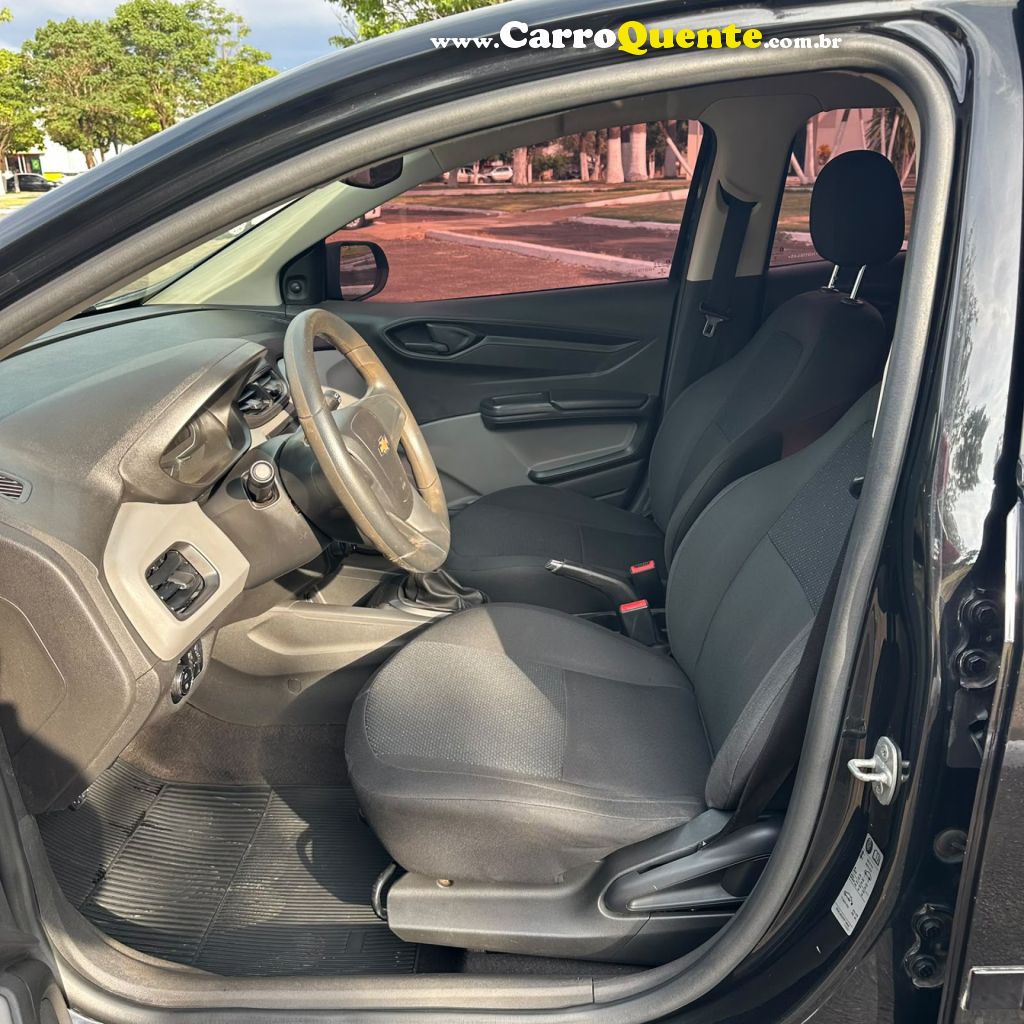 CHEVROLET   ONIX HATCH JOY 1.0 8V FLEX 5P MEC.   PRETO 2017 1.0 FLEX - Loja