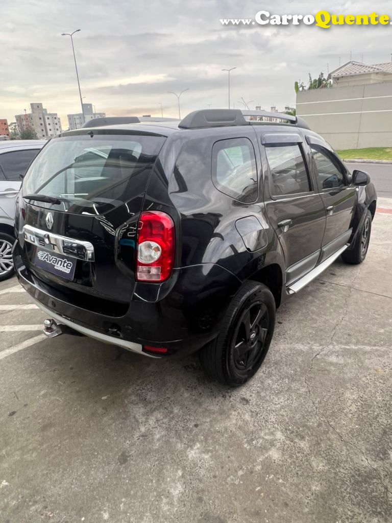 RENAULT   DUSTER TECHROAD 1.6 HI-FLEX 16V MEC.   PRETO 2013 1.6 GASOLINA - Loja