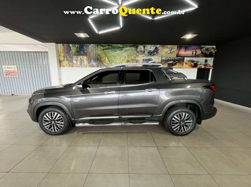 Fiat TORO 2.0 16V TURBO DIESEL RANCH 4WD AT9 - Loja