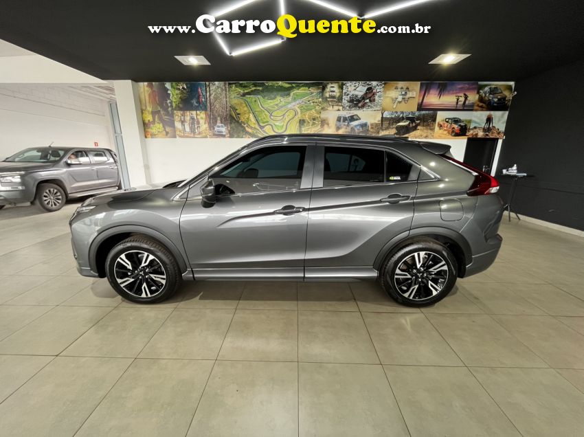 Mitsubishi ECLIPSE CROSS 1.5 MIVEC TURBO GASOLINA HPE CVT - Loja