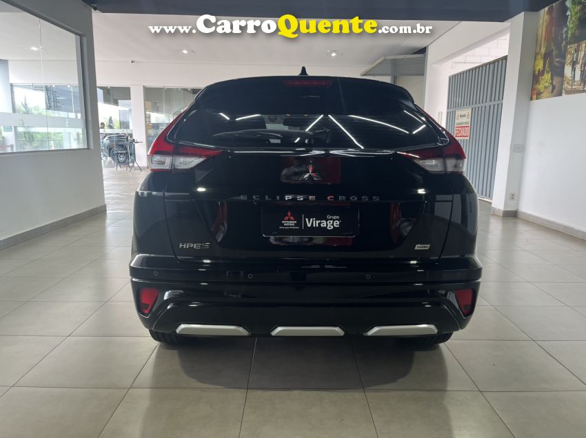 Mitsubishi ECLIPSE CROSS 1.5 MIVEC TURBO GASOLINA HPE-S CVT - Loja