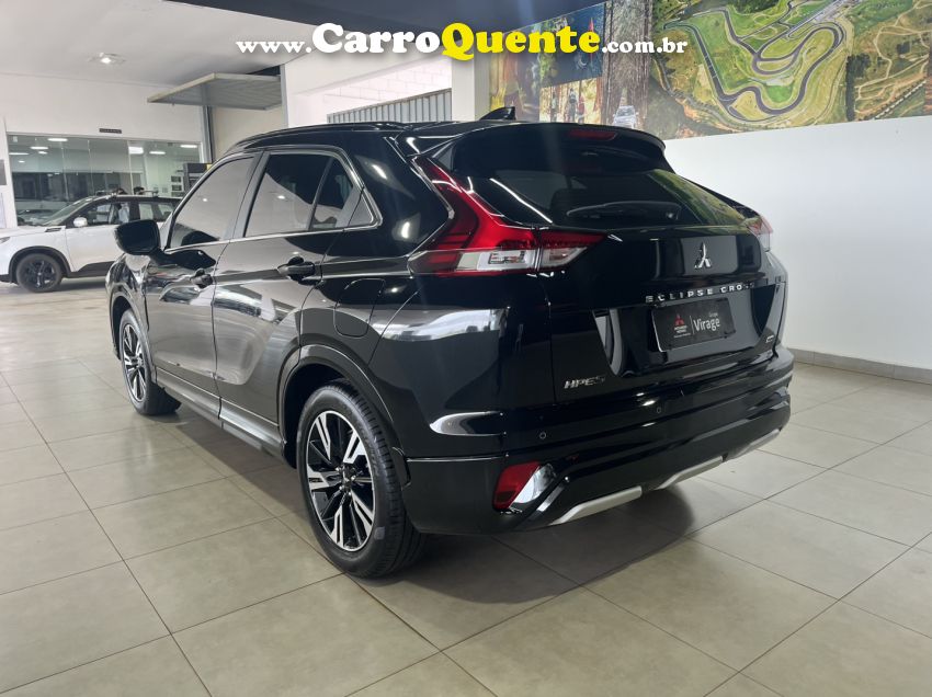 Mitsubishi ECLIPSE CROSS 1.5 MIVEC TURBO GASOLINA HPE-S CVT - Loja