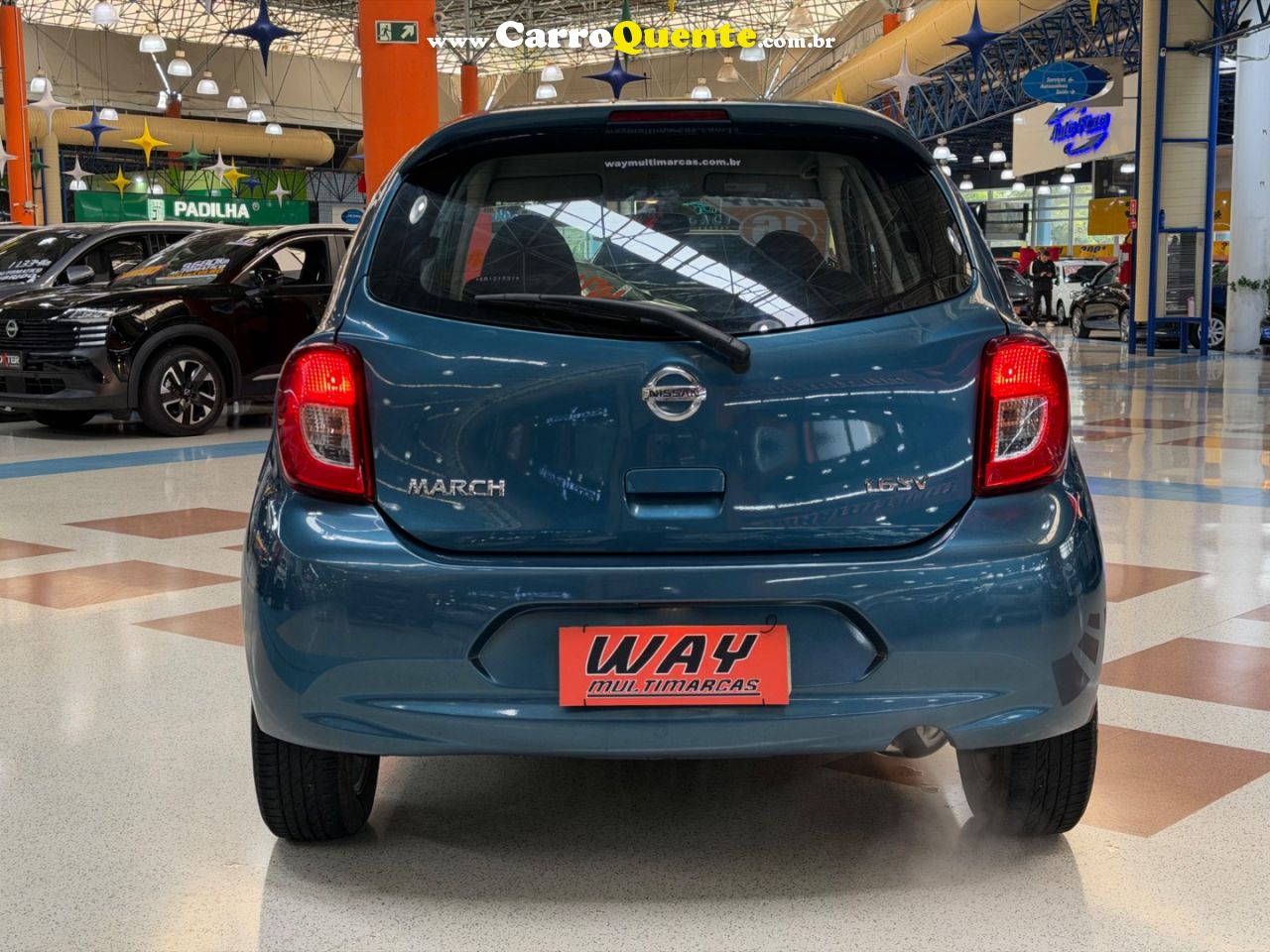 NISSAN MARCH 1.6 SV 16V 2016 - Loja