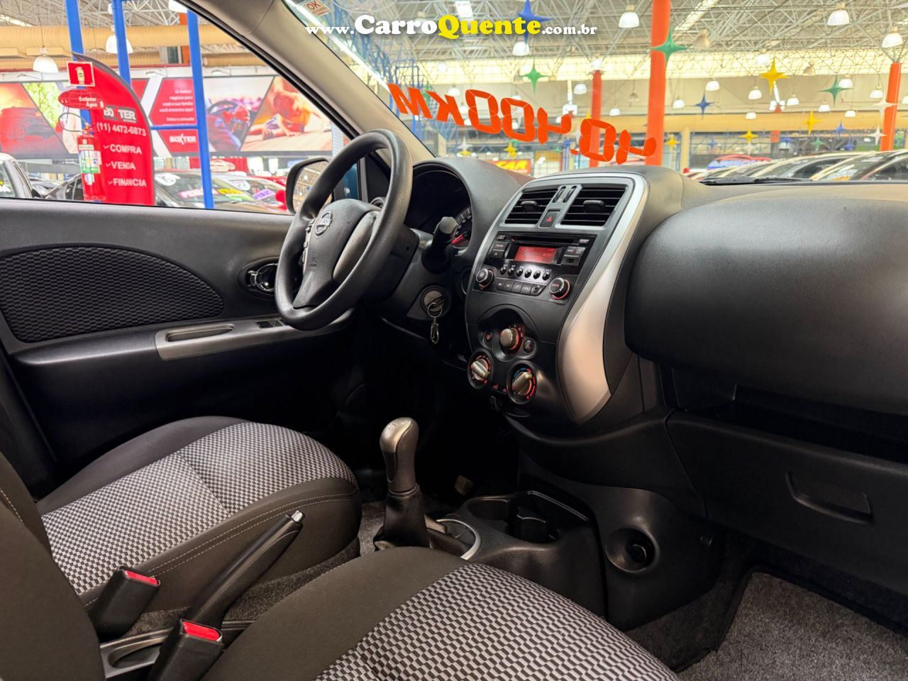 NISSAN MARCH 1.6 SV 16V 2016 - Loja