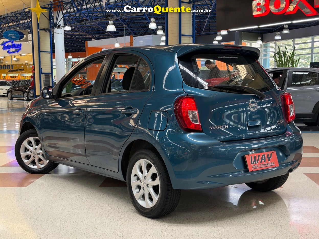 NISSAN MARCH 1.6 SV 16V 2016 - Loja