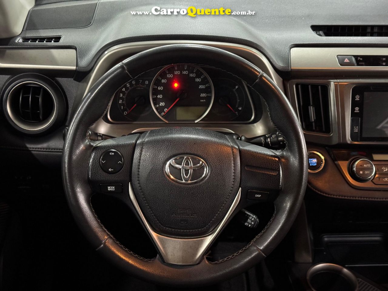TOYOTA RAV4 2.0 4X4 16V 2014 - Loja