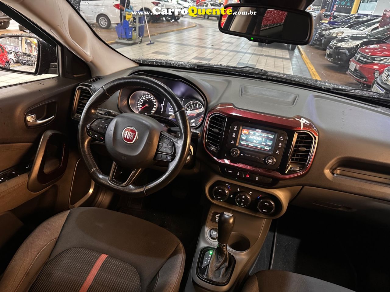 FIAT TORO 1.8 16V EVO FREEDOM 2018 - Loja