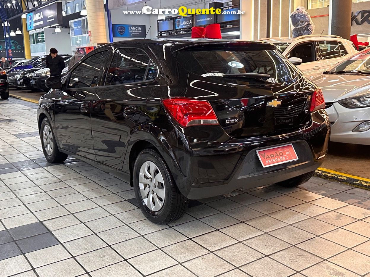 CHEVROLET ONIX 1.4 MPFI LT 8V 2019 - Loja