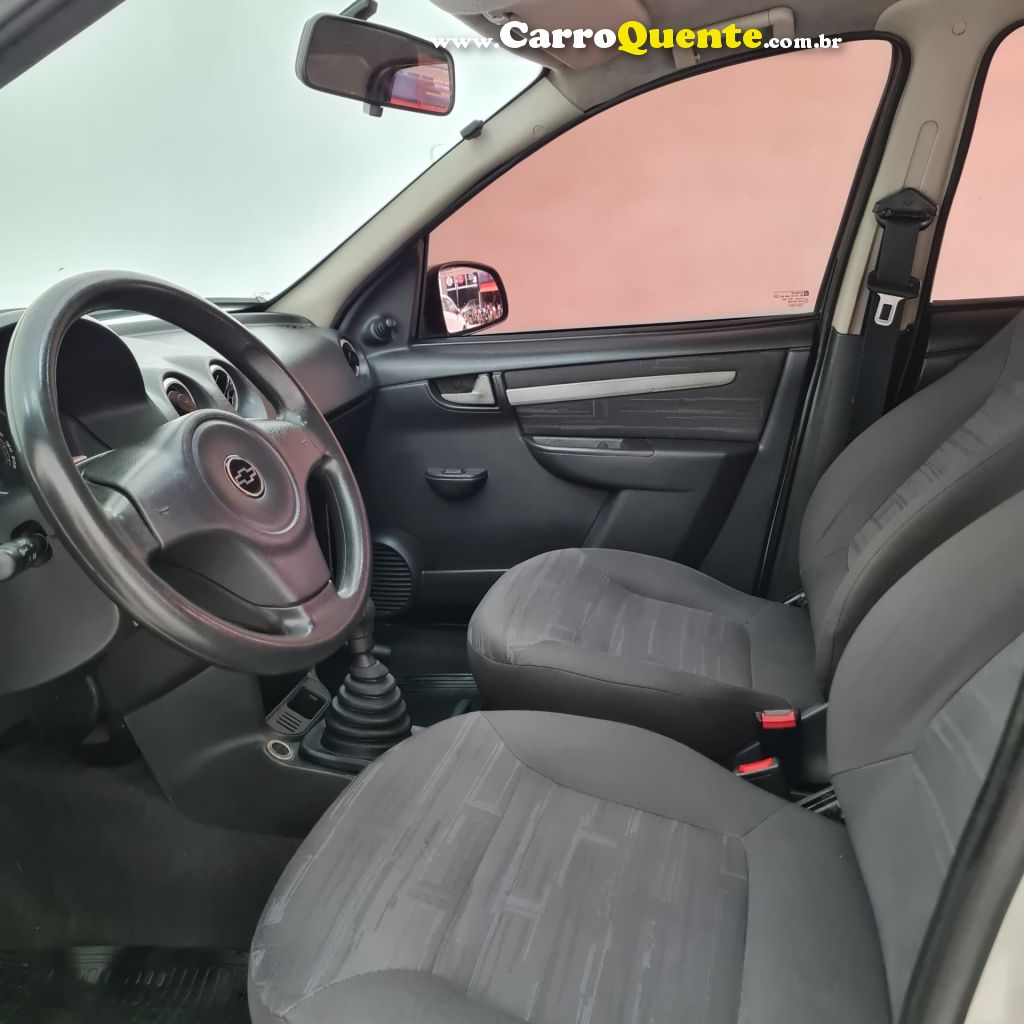 CHEVROLET   PRISMA  SED. MAXX LT 1.4 8V ECONOF. 4P   PRATA 2008 1.4 GASOLINA - Loja